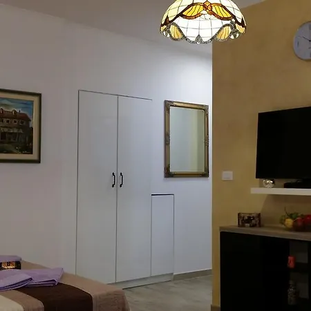 Rustica Appartamento Pola